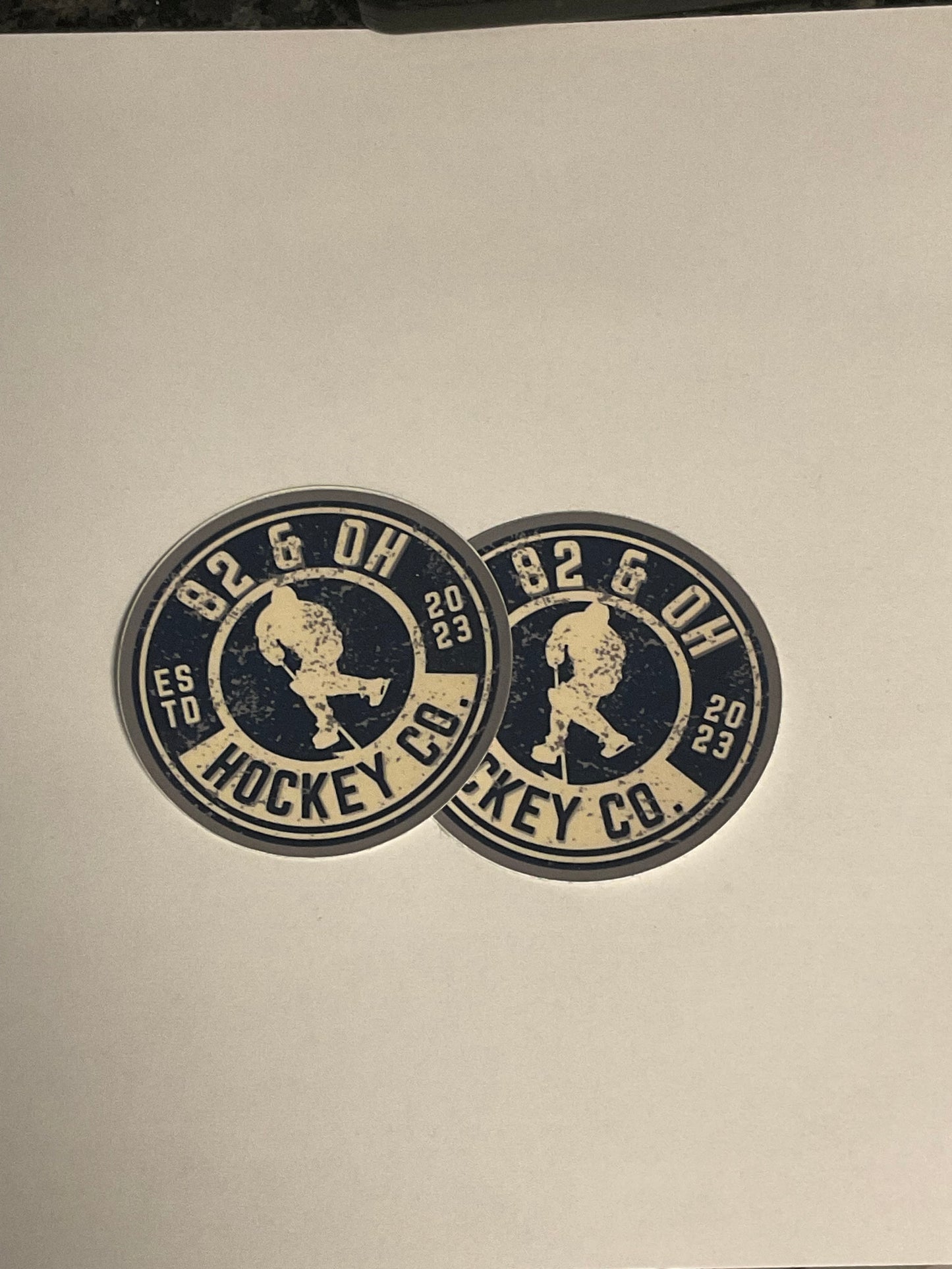 2.5" 82 & OH Round Sticker